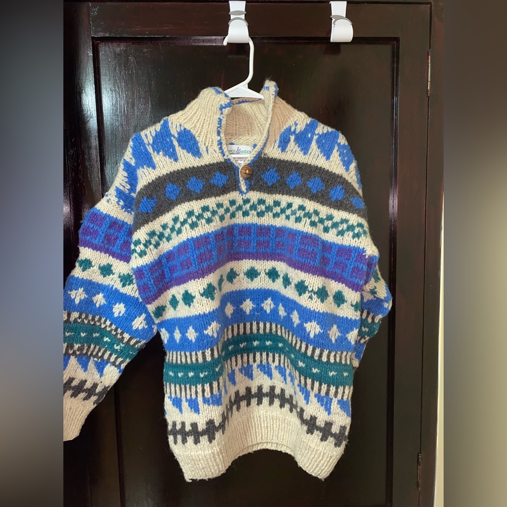 Amos & Andes sweater